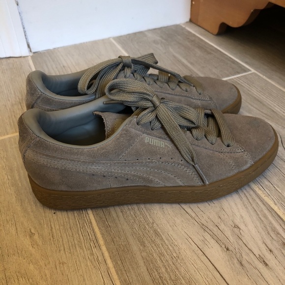 puma suede taupe